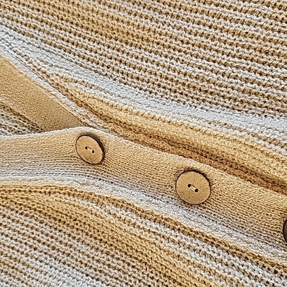 EUC Oversized Soft Tan Cardigan size S/M - Picture 4 of 13